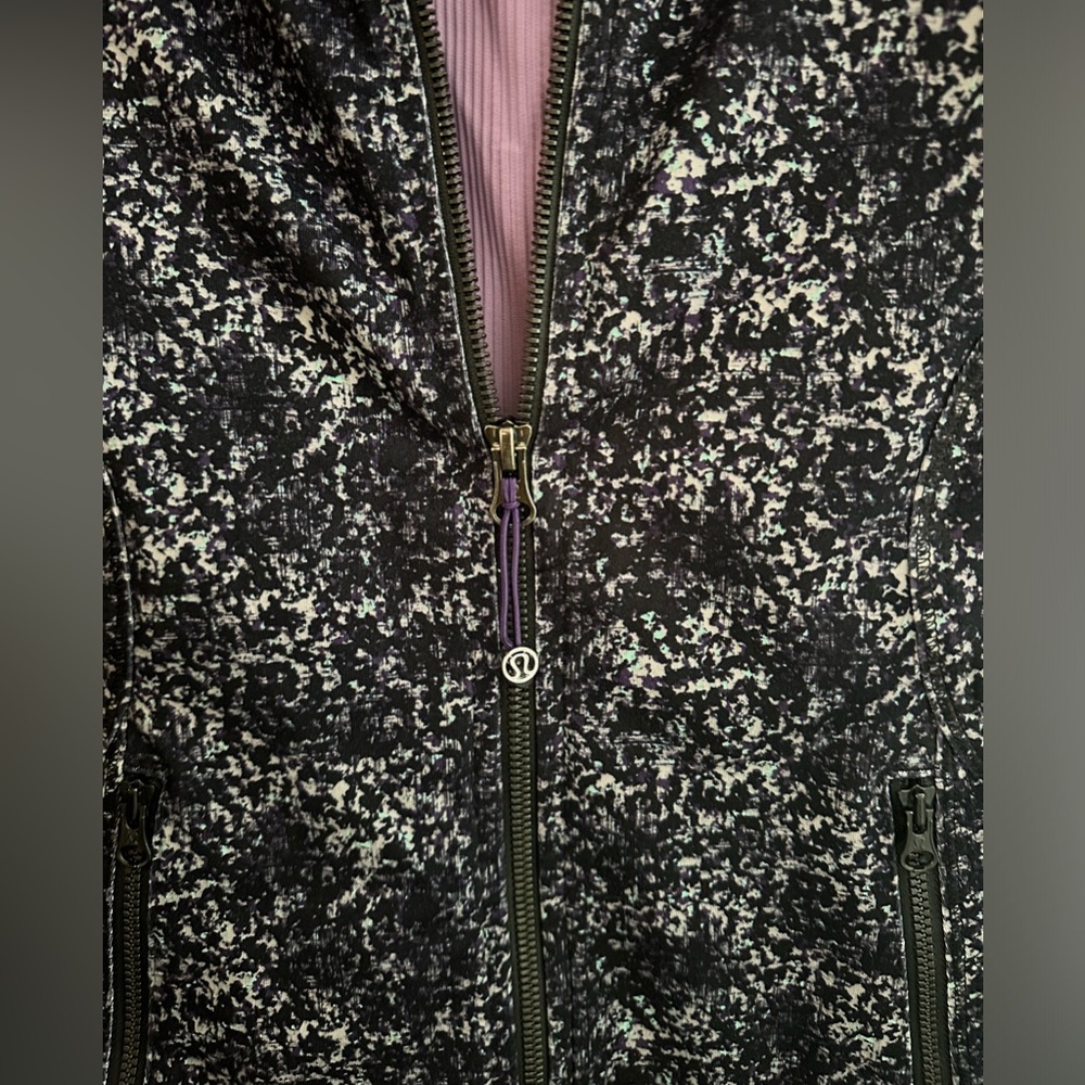 Lululemon Forme Jacket - image 4